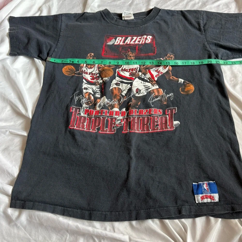 Vintage 1990s Nutmeg Mills Portland Trail Blazers Triple Threat XL Tee NBA Shirt